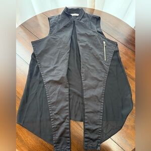 Peter Nygard Black Flowy Cardigan